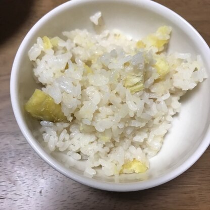 余ったサツマイモで作りました。米があればできるので、簡単にできました。